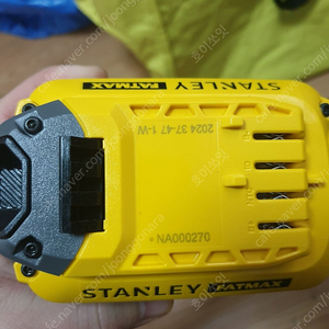 스탠리 팻맥스 V20 배터리 새상품 1개있습니다