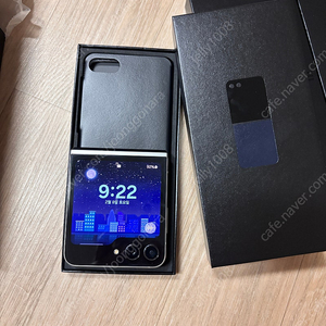 (리퍼받은, 새상품같은) 한정판 삼성 갤럭시z플립5 레트로 에디션 벤츠폰 512gb+케이스