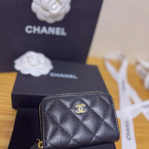 샤넬 캐비어 금장 동전지갑 새상품