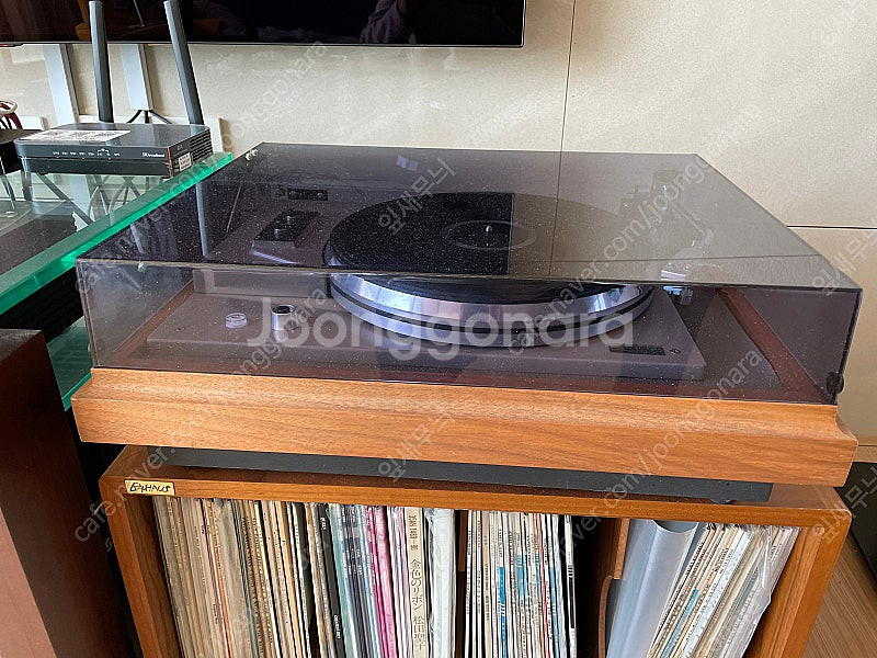 자작 턴테이블 판매합니다.--0