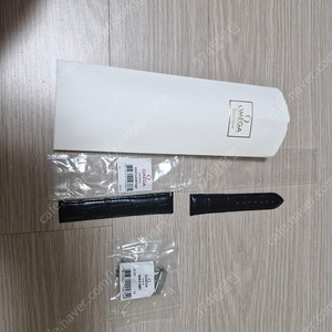 오메가 악어가죽 디버클