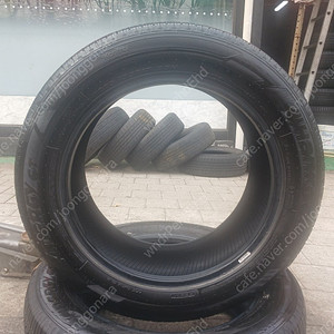 225 55 17 한국타이어 키너지GT 두개 판매합니다