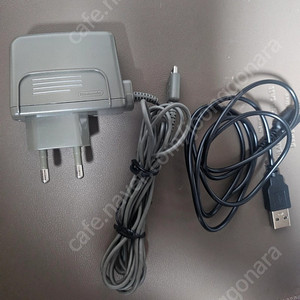 닌텐도 ds/ds lite 정품 충전기 팝니다 (택포)