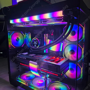 라이젠7 9800X3D X870E RTX5090 하이엔드 새상품 본체 판매합니다