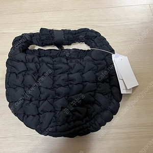 코스 cos 퀼팅백 퀼티드 미니 검정 택채 새제품
