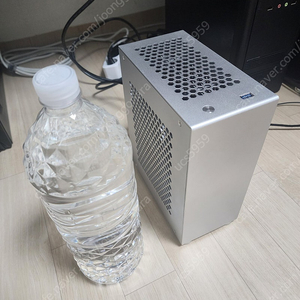 라이젠 9600X GTX1660S SFF ITX 게이밍 미니컴퓨터 본체를 판매합니다
