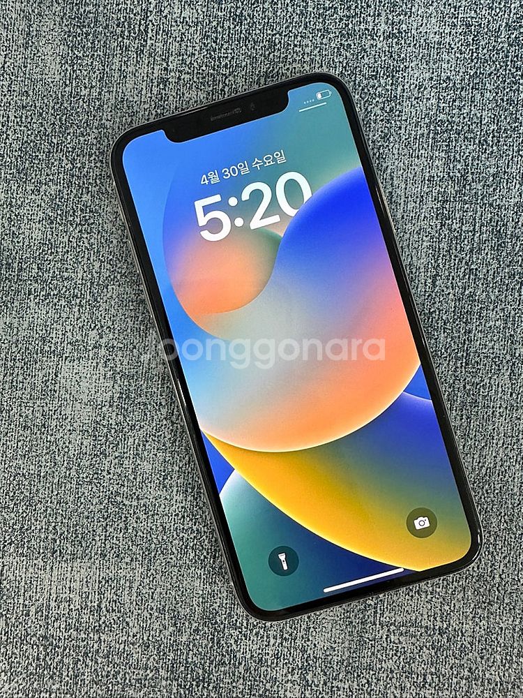 아이폰X 64G 실버 뒷판파손 게임용 가성비 단말기 1...--0