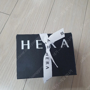 (손등에 테스트만 1회 해봄)헤라 센슈얼 립틴트