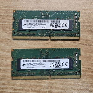 노트북 ddr4 8기가 마이크론 램 2개 판매합니다.