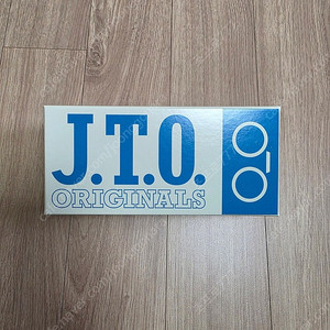 줄리어스 타르트 옵티컬 아넬 JTO 안경테 팝니다