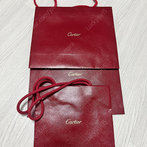 까르띠에 구찌 보테가베네타 발렌시아 등등 쇼핑백 팝니다.