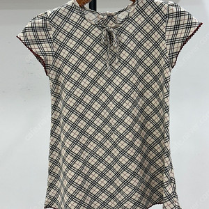 버버리 키즈 반팔 (90cm)