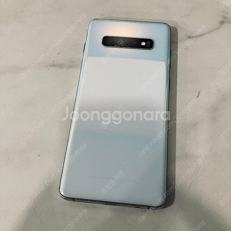 갤럭시 S10 LTE 화이트 128용량 매우깨끗 8만원...--1