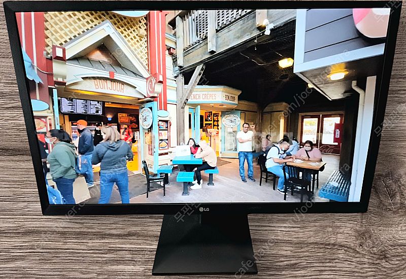 LG 24인치 LED 모니터 24MK430H 팝니다--1
