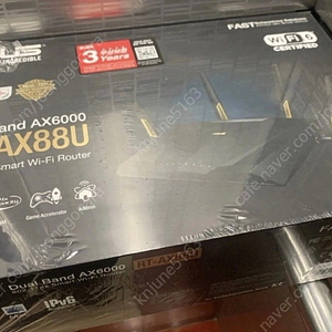 ASUS RT-AX88U 공유기 18만원에 팝니다.