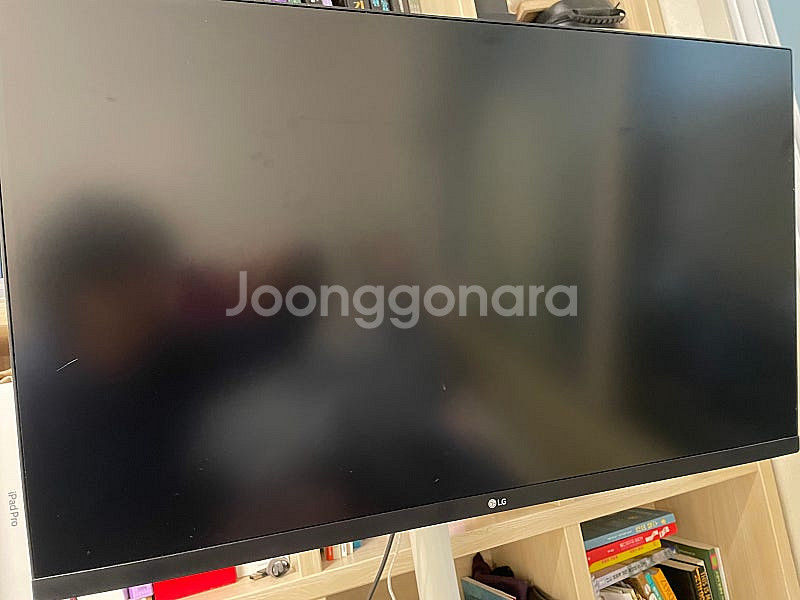 32un650 + 무빙스탠드(10만원정도에 구매) 판매--0