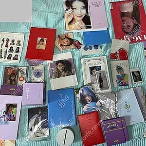 [미개봉/새제품]아이유(IU) 러브포엠 앨범 및 굿즈