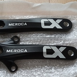 메로카 CX 자전거 크랭크 미사용 새상품입니다