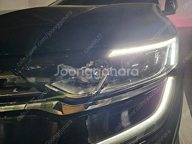 르노 삼성 Qm6 프로젝션 전조등 한셋트 판매합니다--0