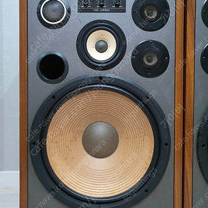 마샬 최상위 스피커 모니터16 (MONITOR 16) + 스트라우트 튜너,앰프(KA-3180B) : 출고당시 마샬 모니터 16 스피커와 세트로 판매했던 귀한 조합의 세트.