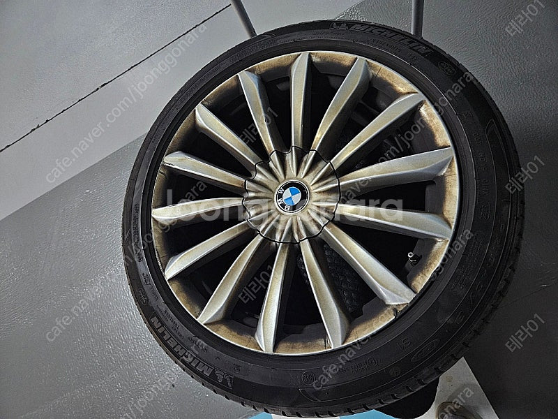 bmw 6gt 19인치 (tpms포함) 팝니다--1