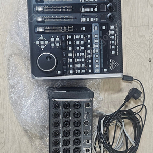 X TOUCH, XR18 팝니다.