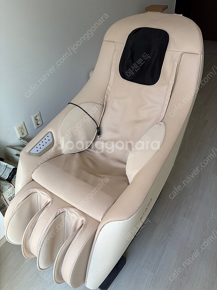 브람스 컴팩트 안마의자 아미네스 BRAMS-S300--0