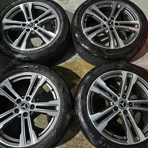 W213 벤츠E클래스 18인치 순정 휠타이어 판매합니다