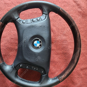 BMW E39 SE우드핸들
