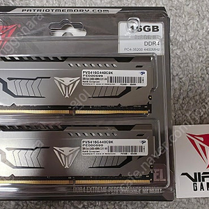 패트리어트 DDR4 4400 16GB 램 판매합니다.