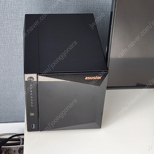 asustor 3304t v2 4베이 nas(나스) 판매합니다. *시놀로지 제품 아님*