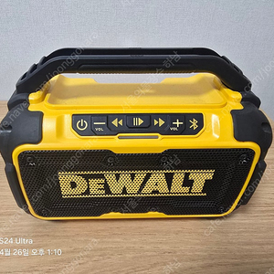 디월트 블루투스 스피커 DCR010 팝니다.
