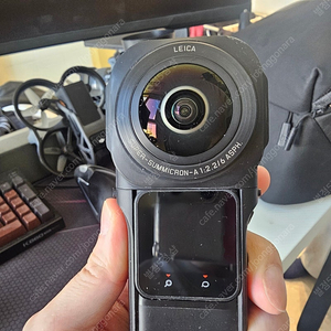 Insta360 ONE RS 1인치 360