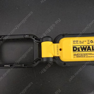 디월트 LED 조명 팝니다 (DCL182)