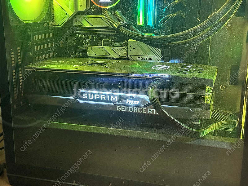 rtx4090 슈프림x 판매합니다--1