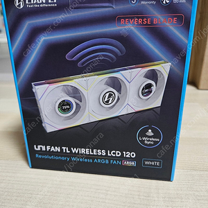 리안리 UNI FAN TL WIRELESS LCD 120 리버스 3팩 화이트 미개봉 새상품