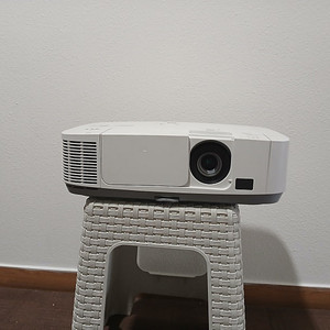4500안시 nec p451w 신품성능 중고 빔프로젝터