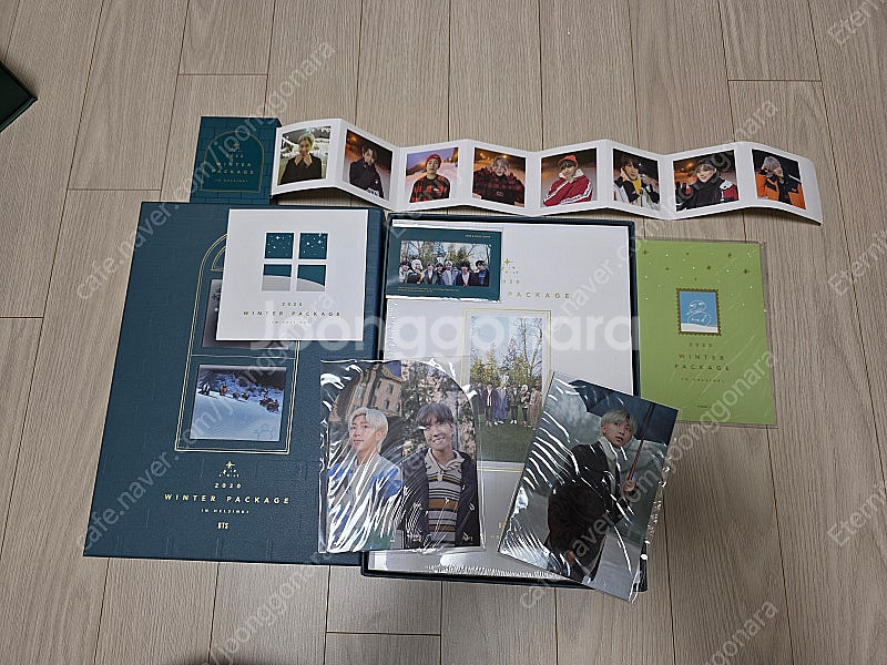 방탄(BTS) 포토북,시즌그리팅,윈터패키지 판매합니다--5