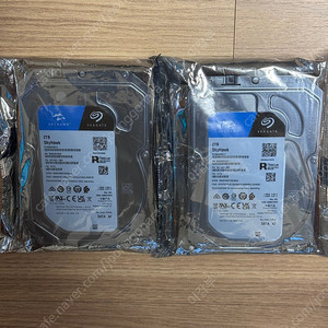 시게이트 스카이호크 2TB HDD ST2000VX017