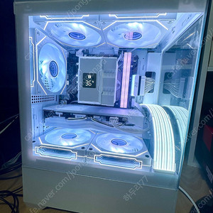 화이트 감성PC 라이젠5 5600 + RX580 8G + 32G 램 + ARGB 튜닝!