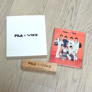 휠라 필라 빅스 콜라보 미니 거치대 달력 미사용 vixx