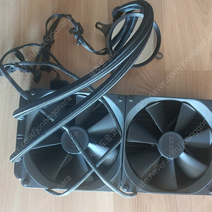 크라켄 x63 2열 수냉쿨러 팔아요