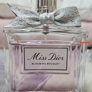 디올 디올향수 블루밍부케150ml(새상품급 국문택 배송비포함)판매합니다