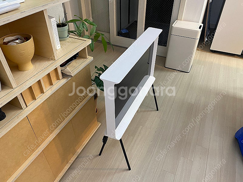 samsung serif tv 32inch 삼성 세리프...--1