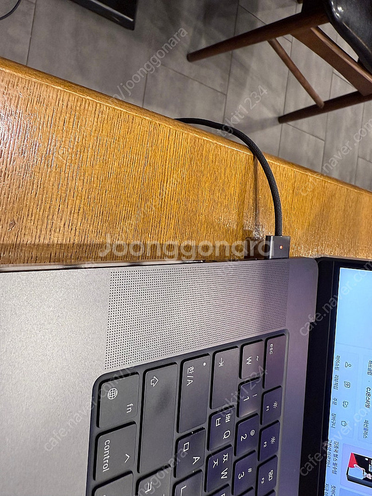 맥북프로 16 M3 프로칩고급형 1TB 사이클9 효율 ...--2