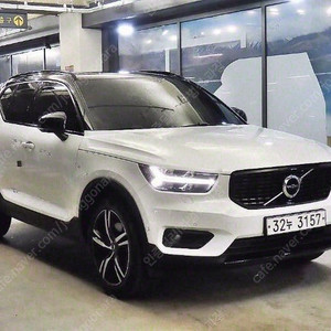 @19년식 XC40 2.0 T4 AWD R 디자인 전국최저가격전액할부저신용최대72개월카드리스차량 상태 좋습니다