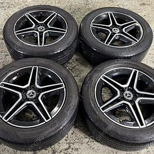 [판매]벤츠 GLE450AMG 20인치 휠타이어