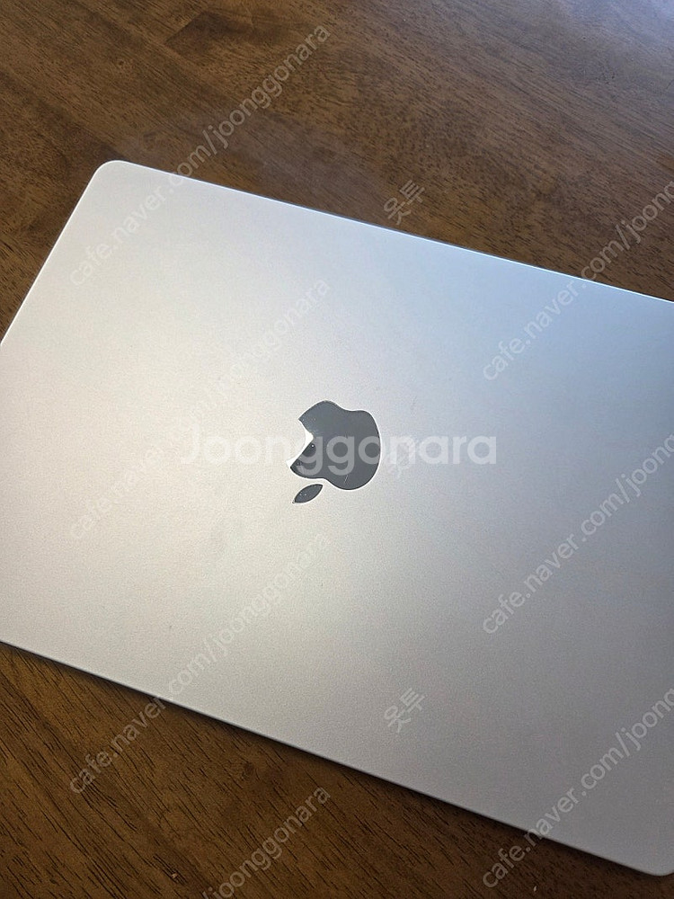 맥북에어m2 256GB 16G RAM 판매합니다.(실버...--1
