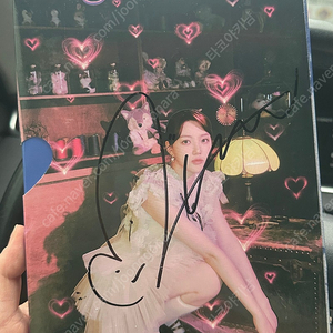 여자친구 예린 싸인앨범 팝니다