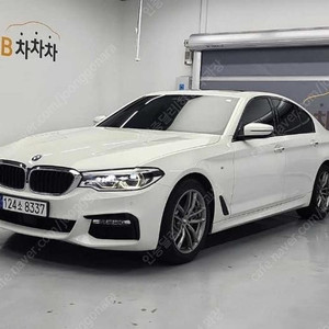 @17년식 5시리즈(7세대) 520d M스포츠팩 플러스 전국최저가격전액할부저신용최대72개월카드리스차량 상태 좋습니다